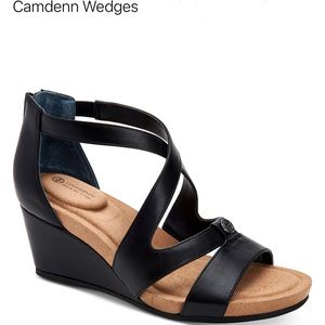Camdenn wedges size 9. Brand New.